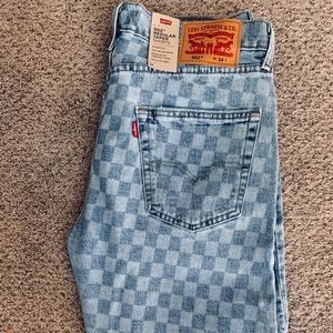 Levi’s 502 Tapered Checkerboard Shorts